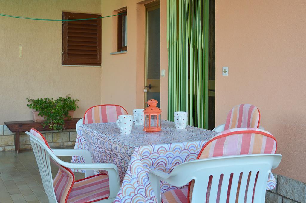 Ferienwohnung Giardino Umag Exterior foto