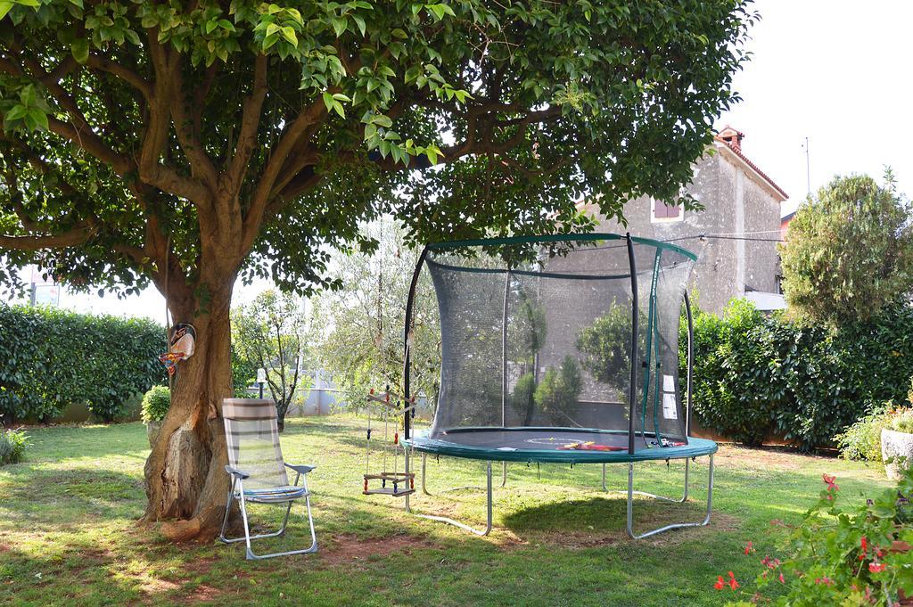 Ferienwohnung Giardino Umag Exterior foto